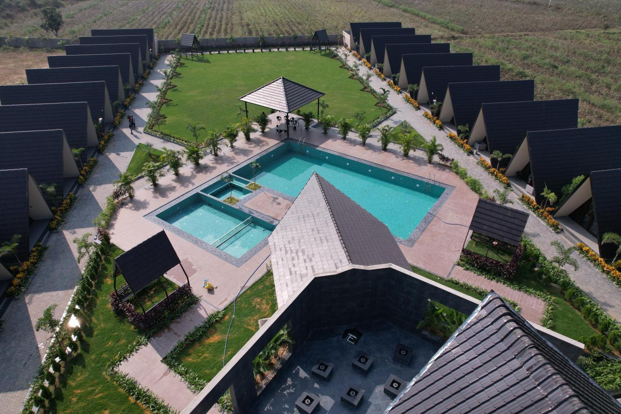 Regenta Resort Vindhyachal, Statue Of Unity Kevadia Exterior photo