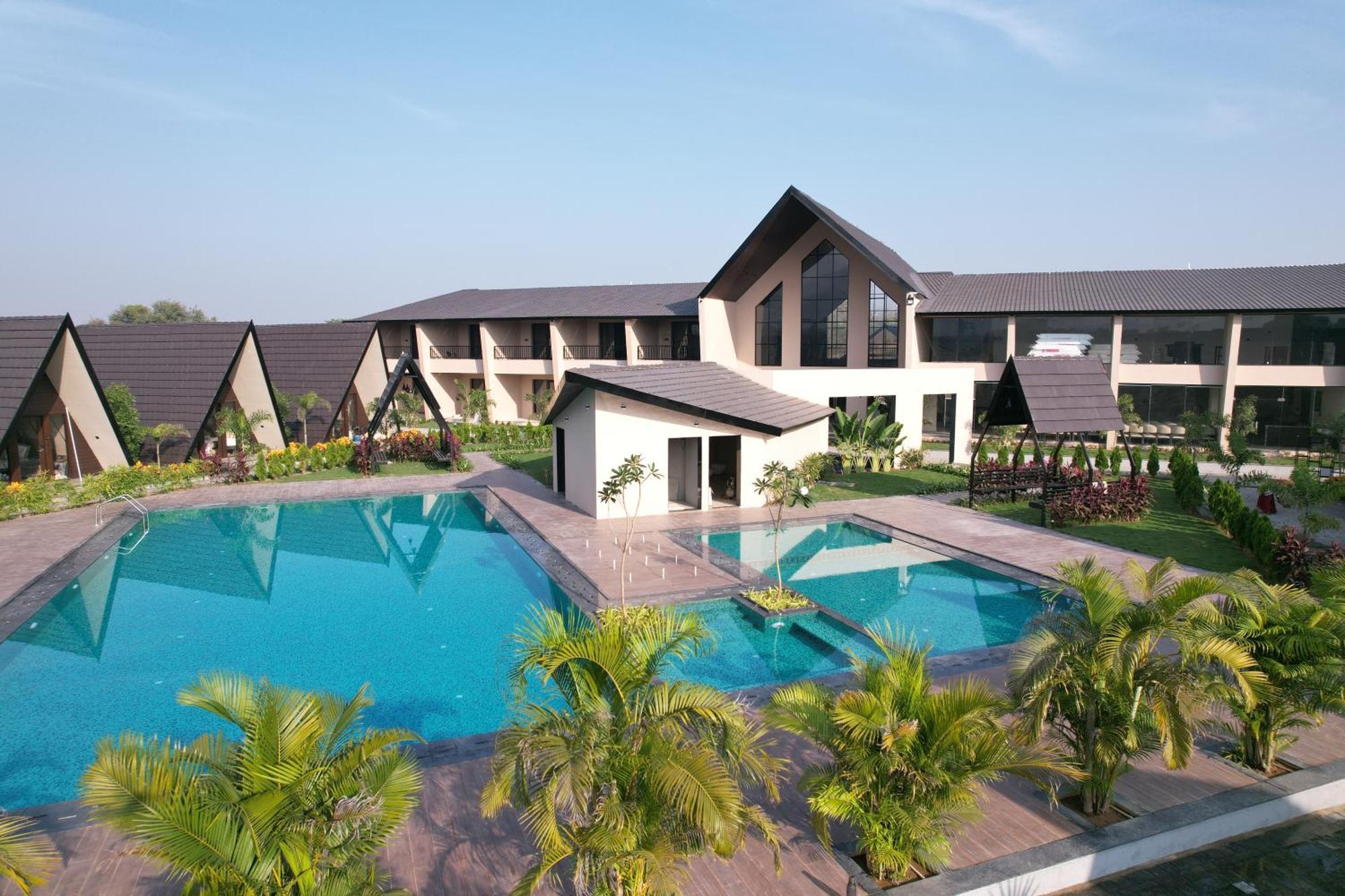 Regenta Resort Vindhyachal, Statue Of Unity Kevadia Exterior photo